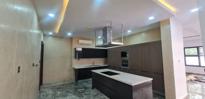 Luxurious Smart House For Sale